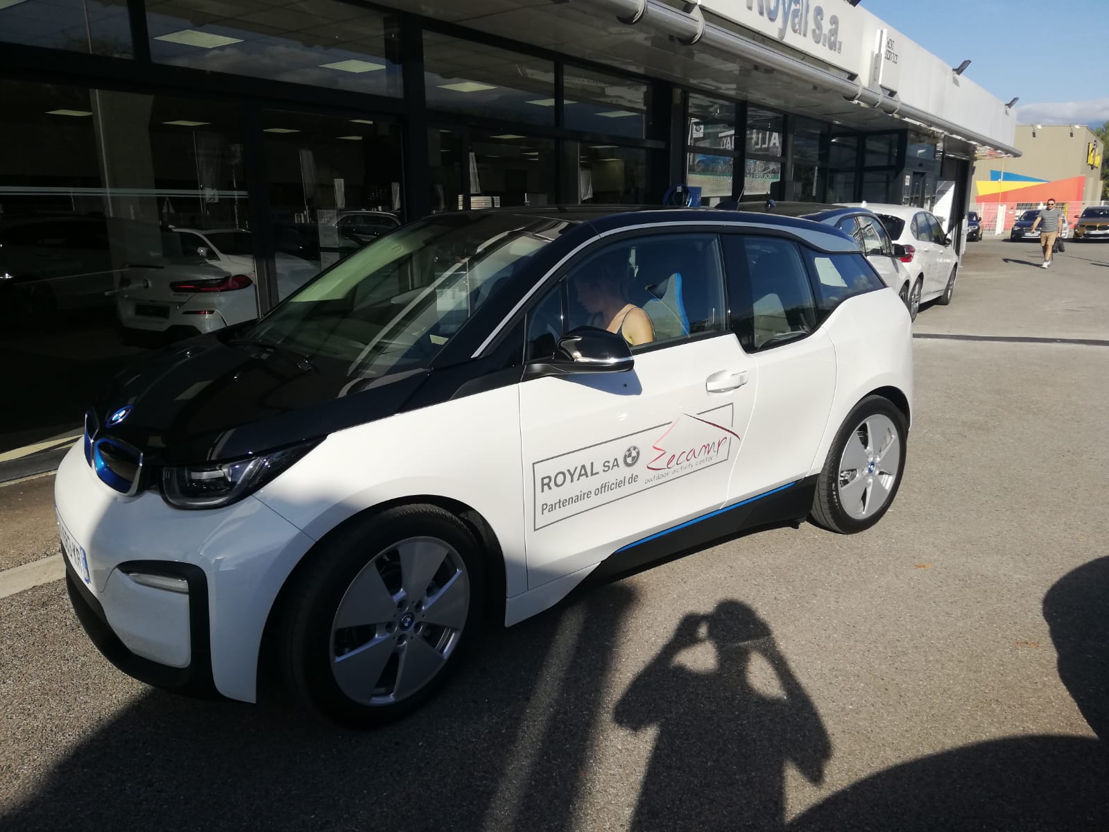 You are currently viewing [:fr]voiture électrique et bitume ça va pas ensemble ?[:en]changements[:]
