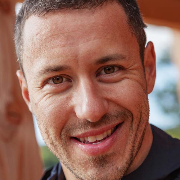 You are currently viewing Robin Duvillard